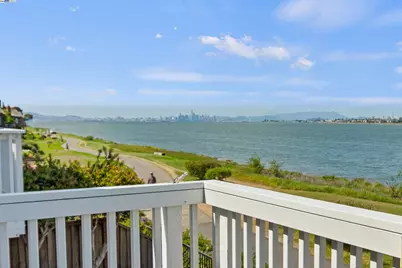 29 Bay Park Terrace, Alameda, CA 94502 - Photo 1