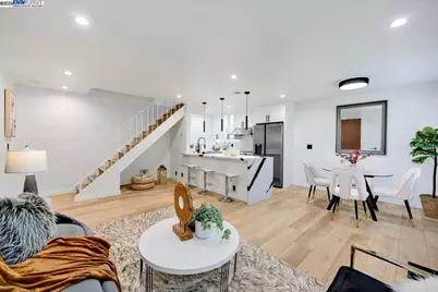 34701 Alvarado Niles Rd #2, Union City, CA 94587 - Photo 1