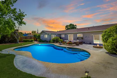 912 Kane Cir, Walnut Creek, CA 94598 - Photo 1