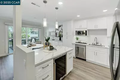 1459 Rockledge Ln #4, Walnut Creek, CA 94595 - Photo 1