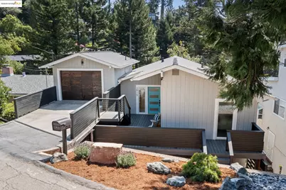 2915 Holyrood Dr, Oakland, CA 94611 - Photo 1