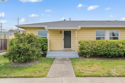 218 Cypress St., Alameda, CA 94501 - Photo 1
