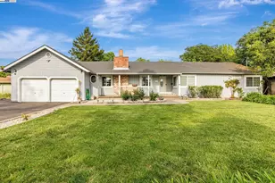 1420 Franquette Ave, Santa Rosa, CA 95405 - Photo 1