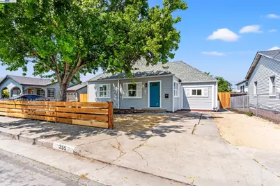 355 50th St, Richmond, CA 94804 - Photo 1