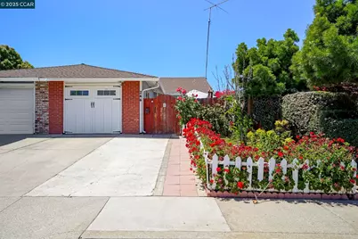 244 Trident Dr, Pittsburg, CA 94565 - Photo 1