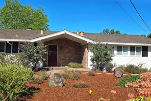 2 Rae Ct, Orinda, CA 94563 - Photo 1