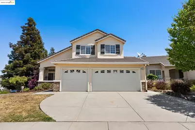 2 Quiet Path Ct, Pittsburg, CA 94565 - Photo 1