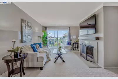 300 Murchison Dr #321, Millbrae, CA 94030 - Photo 1