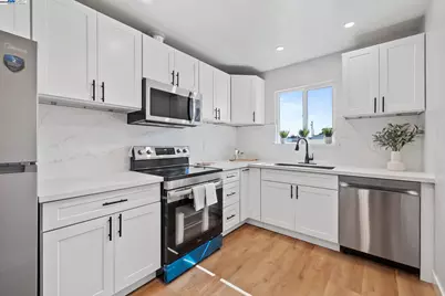 126 Gleason, Vallejo, CA 94590 - Photo 1