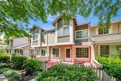 7407 Oxford Cir, Dublin, CA 94568 - Photo 1