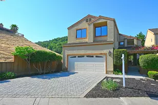 28111 Ziele Creek Dr, Hayward, CA 94542 - Photo 1