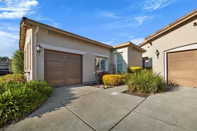 1060 Swan River Ct, Vacaville, CA 95687 - Photo 1