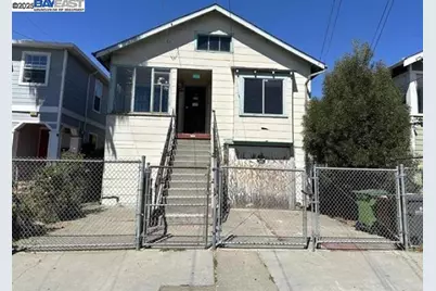 1711 40th Ave, Oakland, CA 94601 - Photo 1