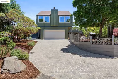 6025 Chelton Dr, Oakland, CA 94611 - Photo 1