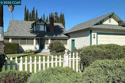 219 Hillcrest Ave, Livermore, CA 94550 - Photo 1