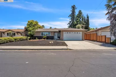 914 Wagoner Dr, Livermore, CA 94550 - Photo 1