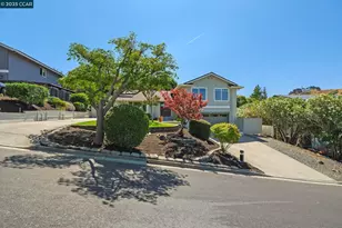 18 Wimpole St, Moraga, CA 94556 - Photo 1