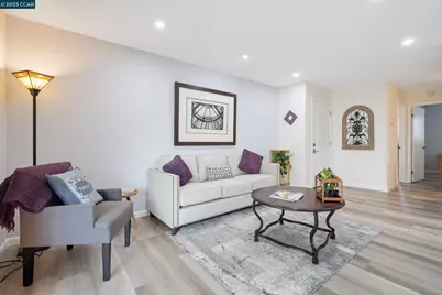 2418 Pleasant Hill Rd. #5, Pleasant Hill, CA 94523 - Photo 1