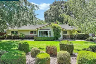 7 Monteira Ln, Martinez, CA 94553 - Photo 1