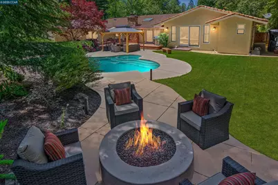 2142 Deer Oak Way, Danville, CA 94506 - Photo 1