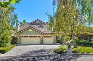 560 Buttonwood Dr, Danville, CA 94506 - Photo 1