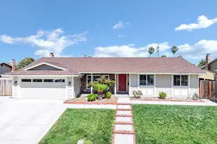 2086 Oakridge Ln, Pittsburg, CA 94565 - Photo 1