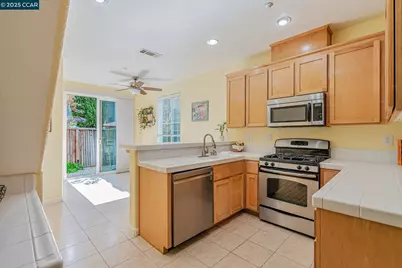 2 Corvina Ct, American Canyon, CA 94503 - Photo 1