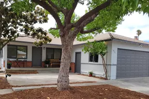 471 Rose St, Livermore, CA 94550 - Photo 1