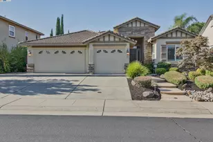 3137 Grasmere Cir, Roseville, CA 95661 - Photo 1