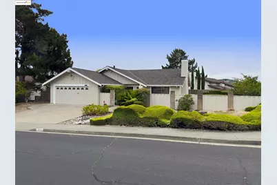 4800 Full Moon Dr, Richmond, CA 94803 - Photo 1