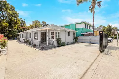 6133 Seminary Ave, Oakland, CA 94605 - Photo 1