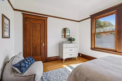 1335 Grove St, Alameda, CA 94501 - Photo 44