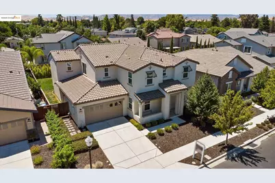 566 Mandevilla Dr, Brentwood, CA 94513 - Photo 1