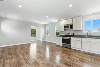 5821 E 17th Street, Oakland, CA 94621 - Photo 1