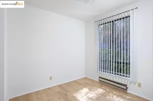 4 Commodore Dr, Emeryville, CA 94608 - Photo 14