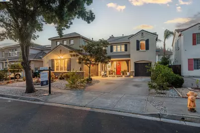 332 Arrowhead Way, Hayward, CA 94544 - Photo 1