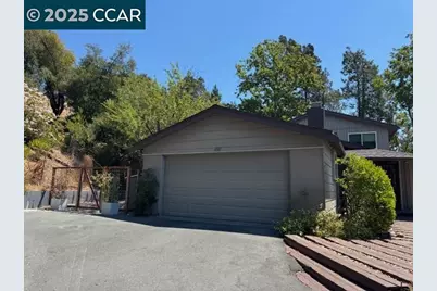 3 Bel Air Ct, Orinda, CA 94563 - Photo 1