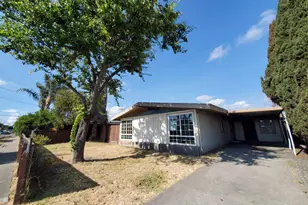 27828 Mandarin Ave, Hayward, CA 94544 - Photo 1