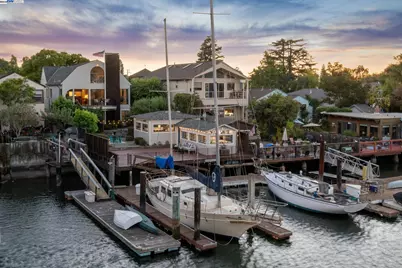 3127 Marina Drive, Alameda, CA 94501 - Photo 1