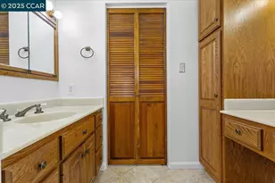 16080 Via Del Sol, San Lorenzo, CA 94580 - Photo 18