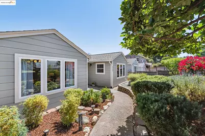 8100 Earl St, Oakland, CA 94605 - Photo 1