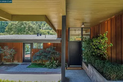 10 Tara Road, Orinda, CA 94563 - Photo 1