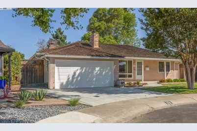 19 Via Hermosa, San Lorenzo, CA 94580 - Photo 1