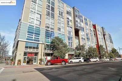 311 Oak St #816, Oakland, CA 94607 - Photo 1