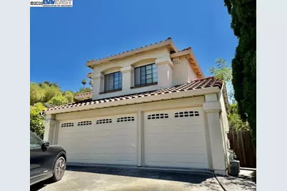 715 Sunrise Dr, Fremont, CA 94539 - Photo 1