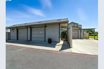 727 Sandpiper Cmn, Livermore, CA 94551 - Photo 1