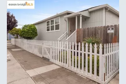 5823 Eastlawn #5827, Oakland, CA 94621 - Photo 1