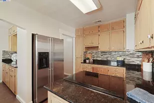 470 Tuxedo Ave, Stockton, CA 95204 - Photo 16