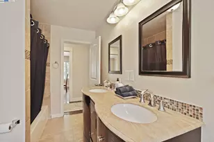 470 Tuxedo Ave, Stockton, CA 95204 - Photo 24