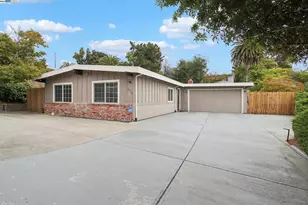 636 Pebble Dr, El Sobrante, CA 94803 - Photo 1